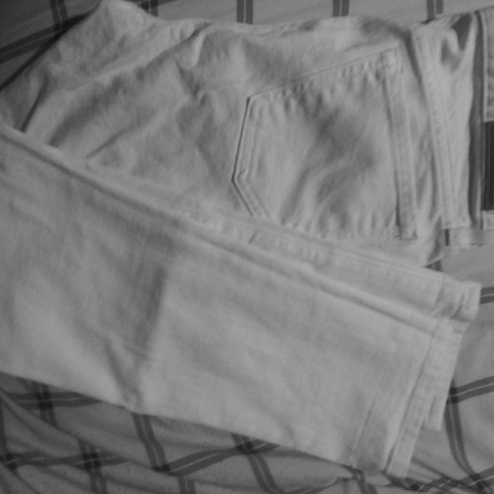 Kate Spade white caprice